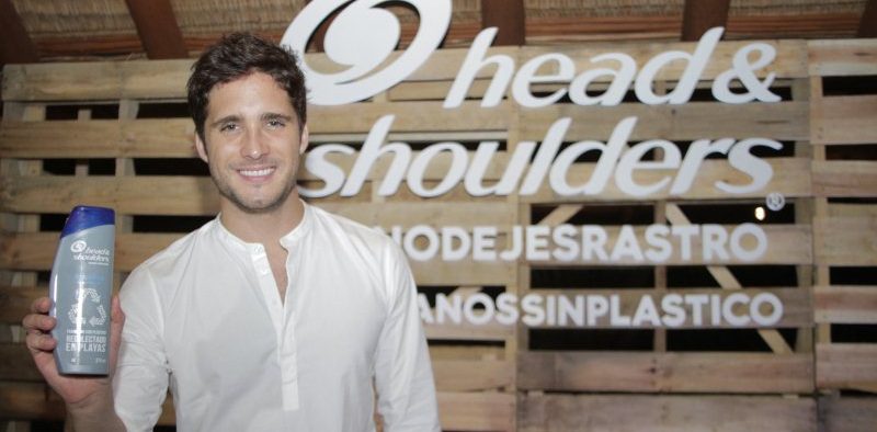 head&shoulders plástico recolectado de playas