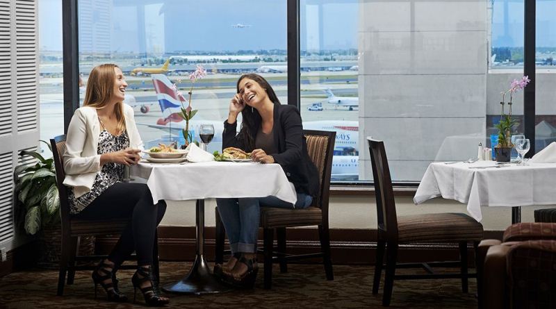 Eliminan-propina-automática-en-el-aeropuerto-de-Miami