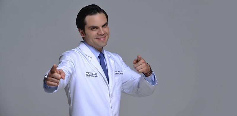 Dr.-David-Jativa-miami