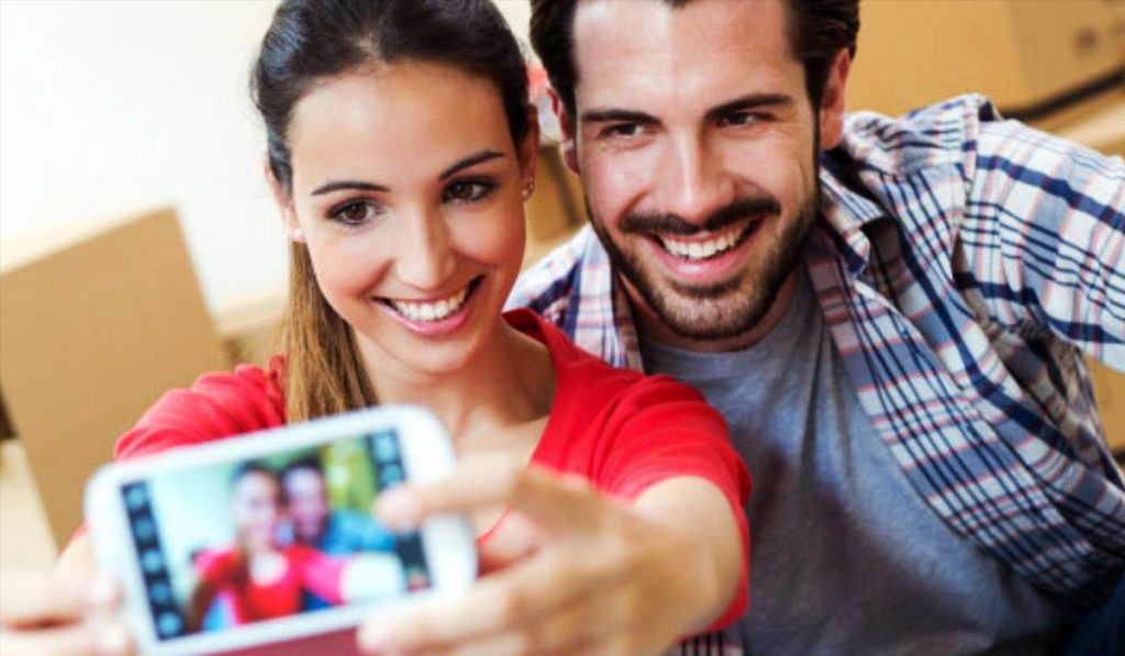 Redes-sociales-parejas