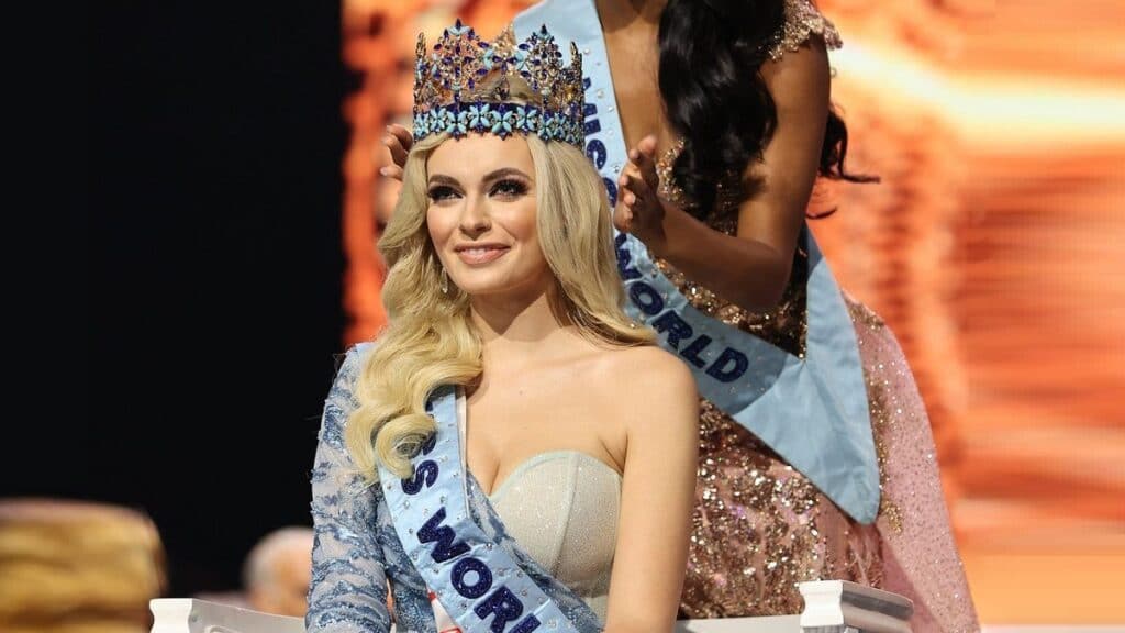 boysfriend-karolina-bielawska-miss-world