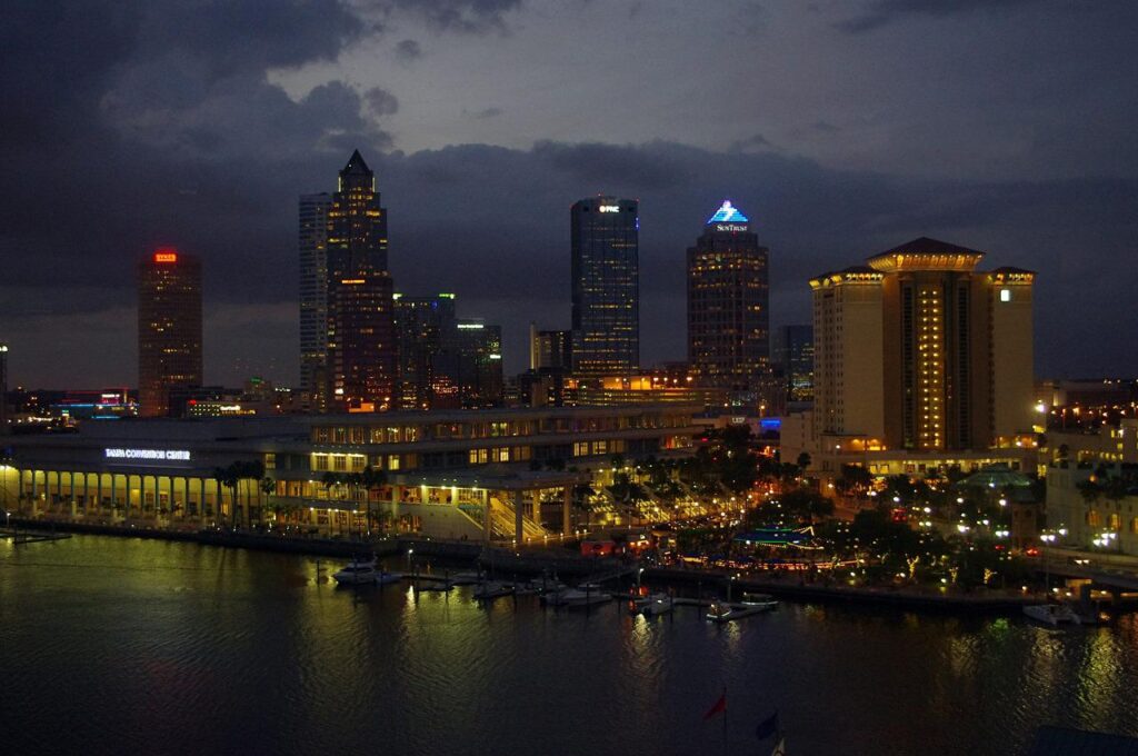 playa la 60 en tampa