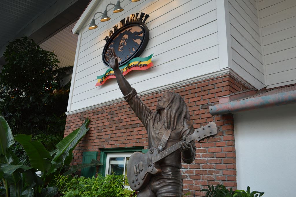 bob marley restaurant universal