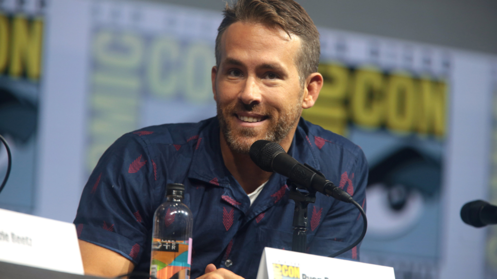 destileria de Ryan Reynolds
