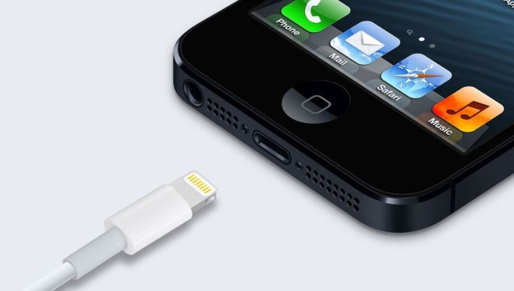 por que apple se pasa a conector USB-C
