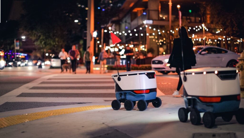 Uber Eats ahora hace uso de robots?