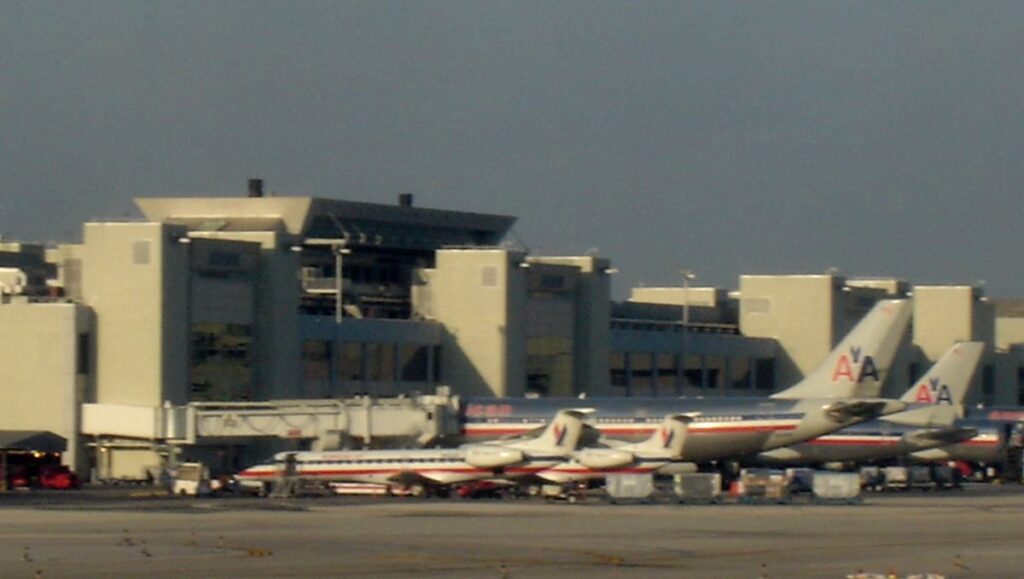 Cuáles son las nuevas rutas que cubre el aeropuerto de miami