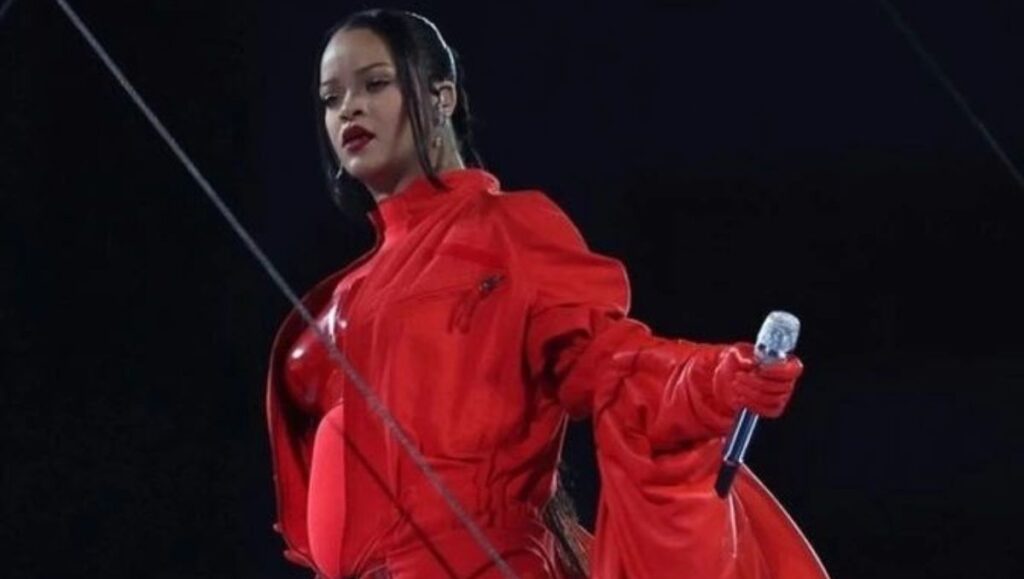 cual fue el porcentaje de reproducciones de rihanna en las plataformas de streaming?