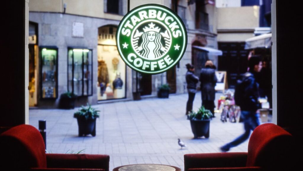 como es el nuevo café con aceite de oliva de starbucks?