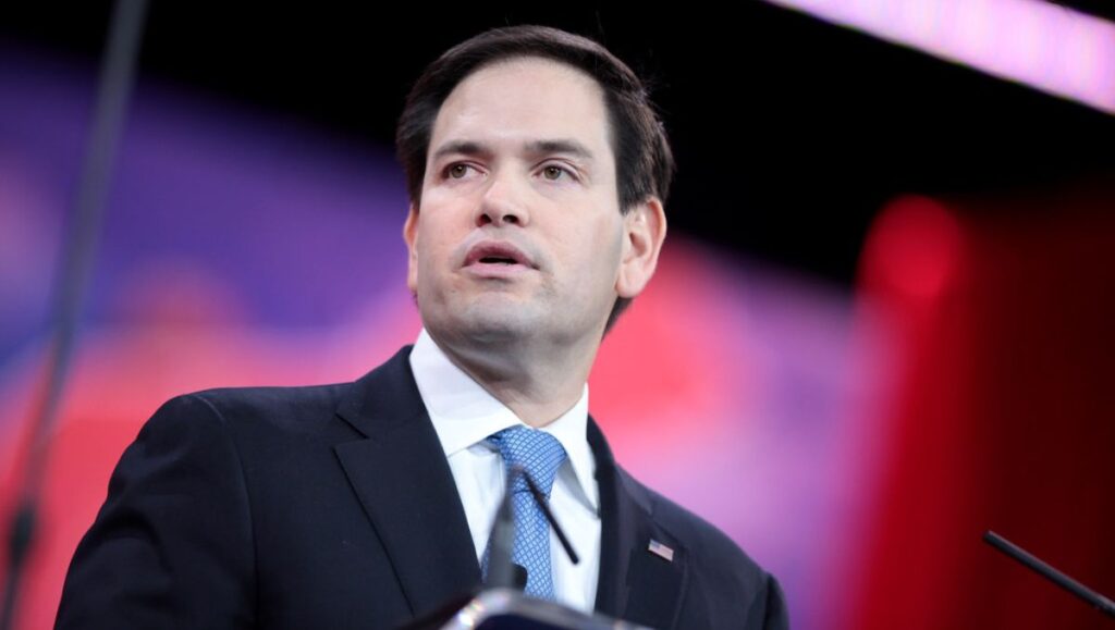cual es el proyecto de cambio de horario del senador marco rubio